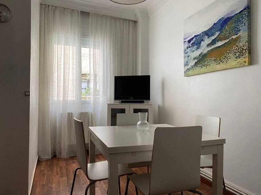 פמפלונה Apartamento Las Murallas מראה חיצוני תמונה